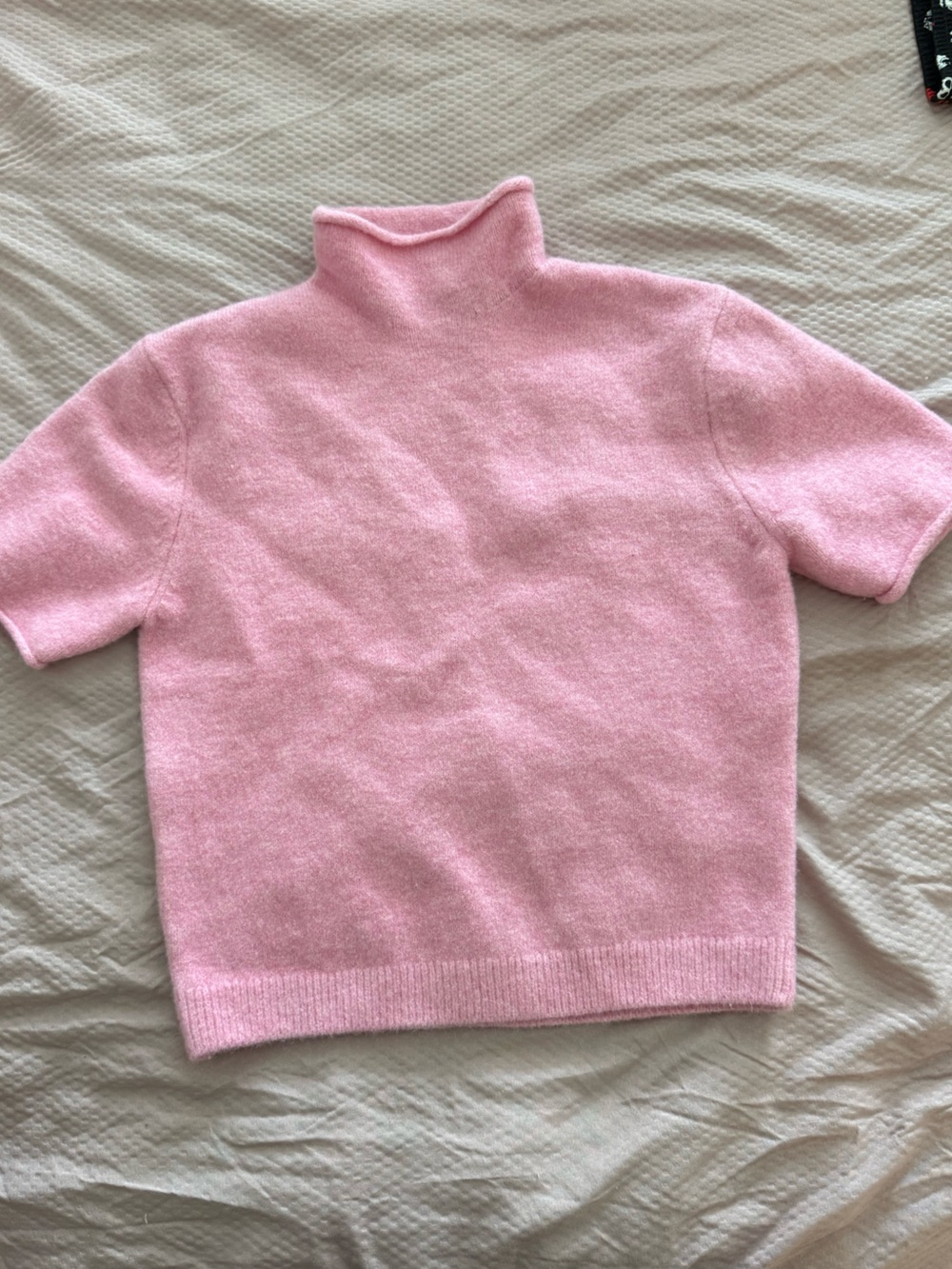 Zara Light Pink Short-Sleeve Turtleneck Sweater